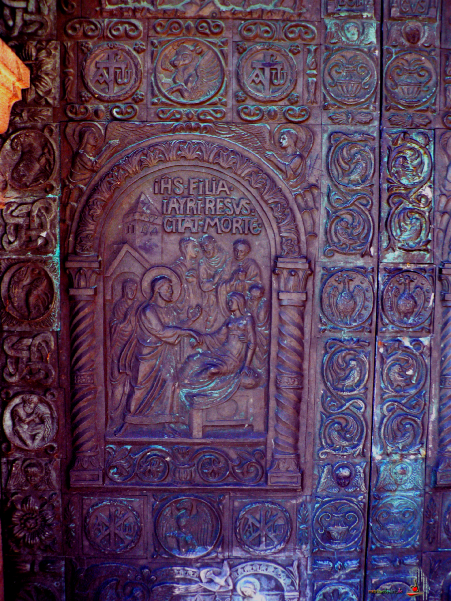 Eingang neues Mausoleum