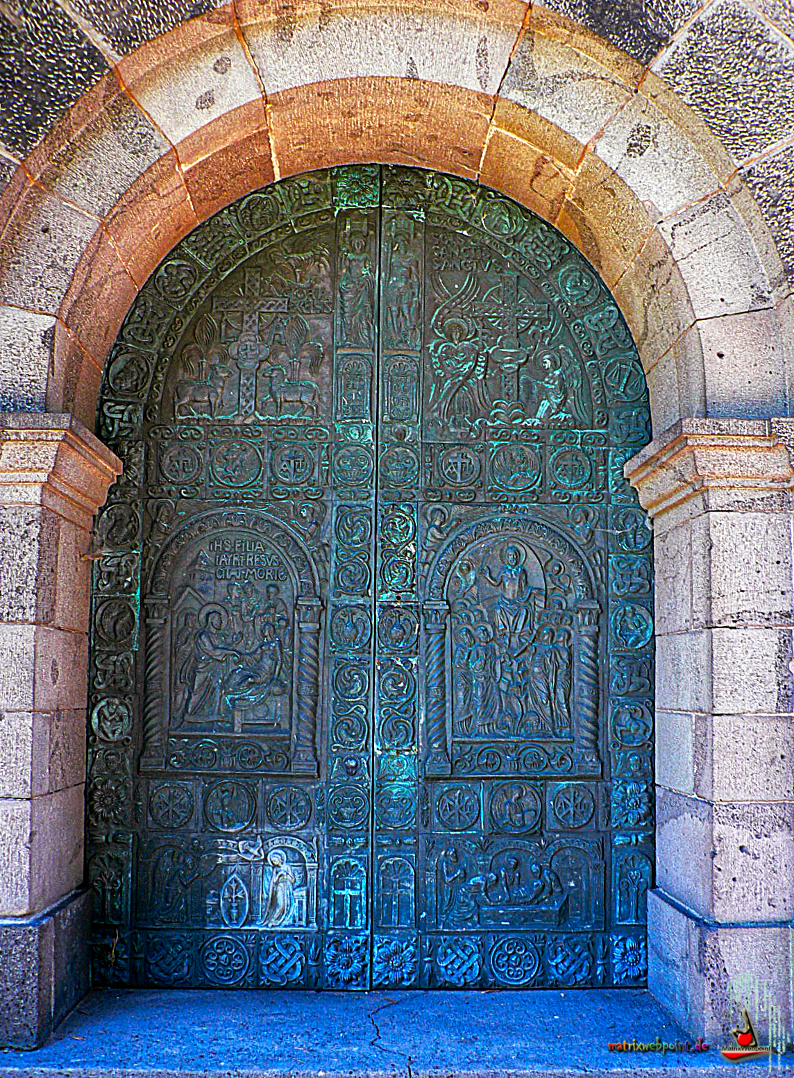  Eingang neues Mausoleum ROSENHÖHE